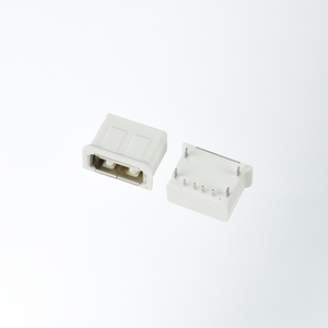 USB 2.0 A/F サイド　90°DIP （カバ付）