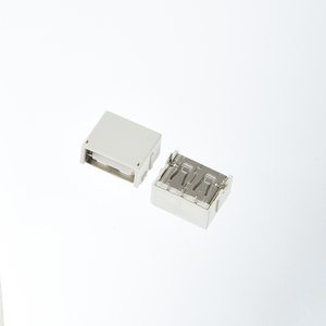 USB 2.0 A/F 90°DIP  （カバ付き）